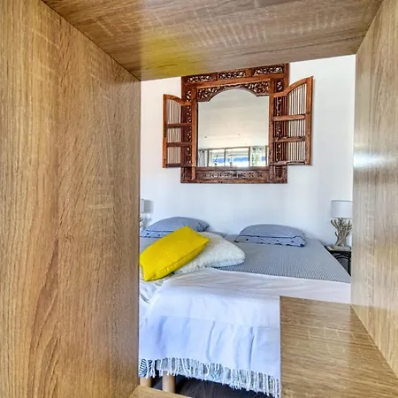 Bright 1br In Central By Guestready Cannes